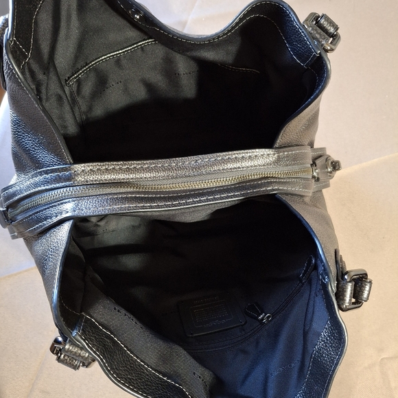 Coach Edie 31 87399 Carryall Shoulder Bag Tote Purse - Picture 6 of 8